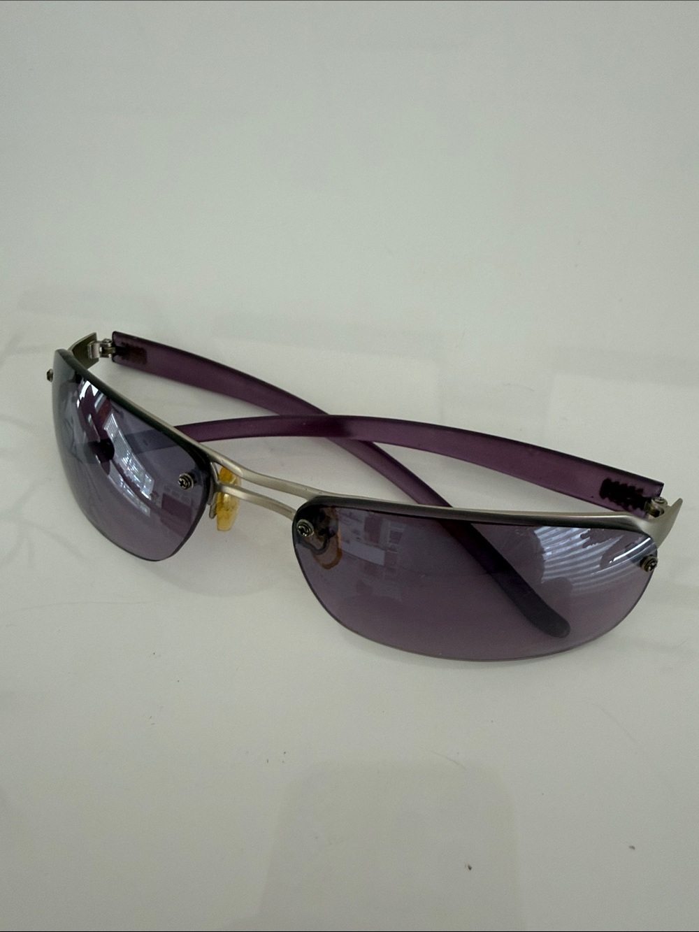 Stylish Purple Rimless Women's Sunglasses